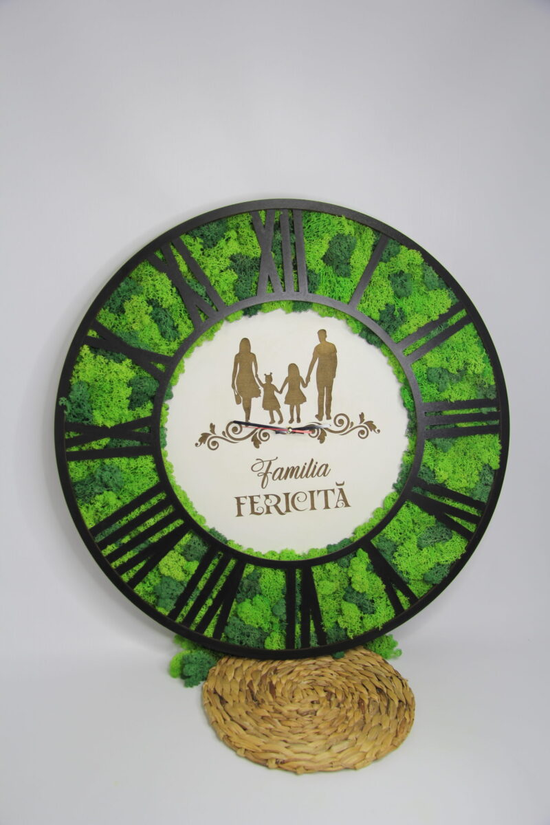 Ceas Negru cu licheni “Familia”