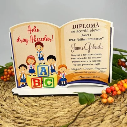 Trofeu pentru Absolvenți