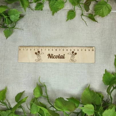 Riglă de 20 cm din Placaj