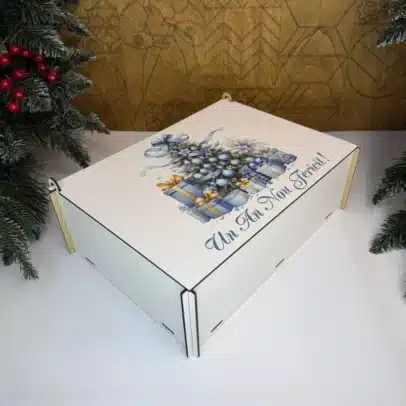 Cutie „Un An Nou Fericit!”