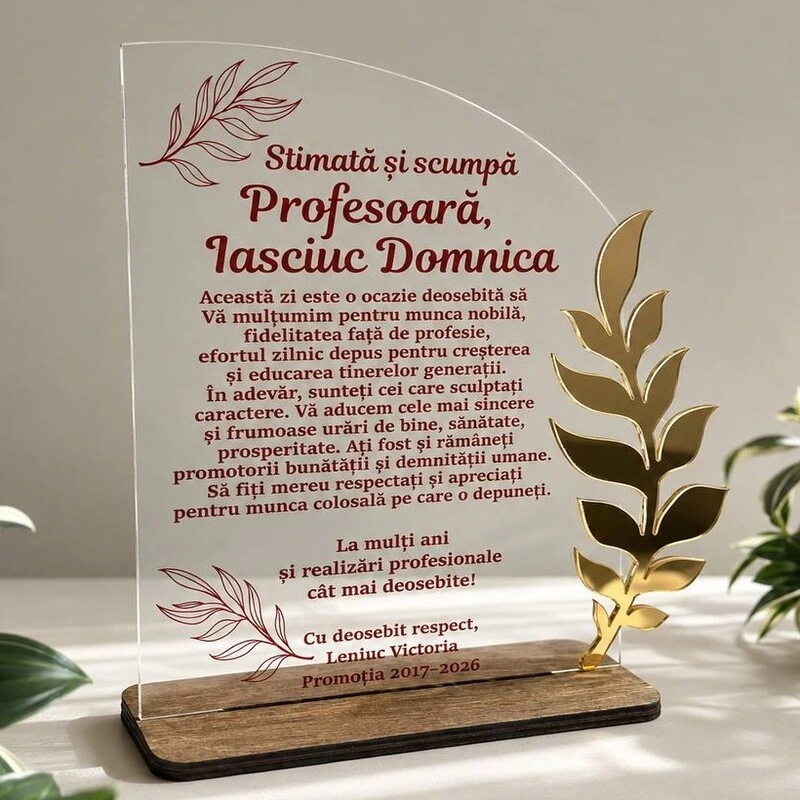 Trofeu pentru profesoară „Frunza de Aur”