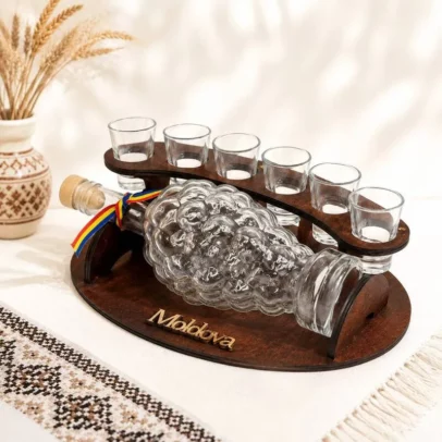 Set suport pentru sticlă și 6 păhărele „Moldova”